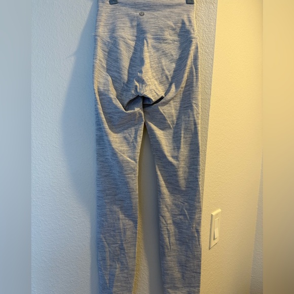 Lululemon Wunder Under High-Rise Tights - Picture 3 of 4